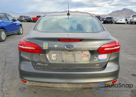2018 Ford Focus Se из США, поврежденный, VIN 1FADP3F26JL262425